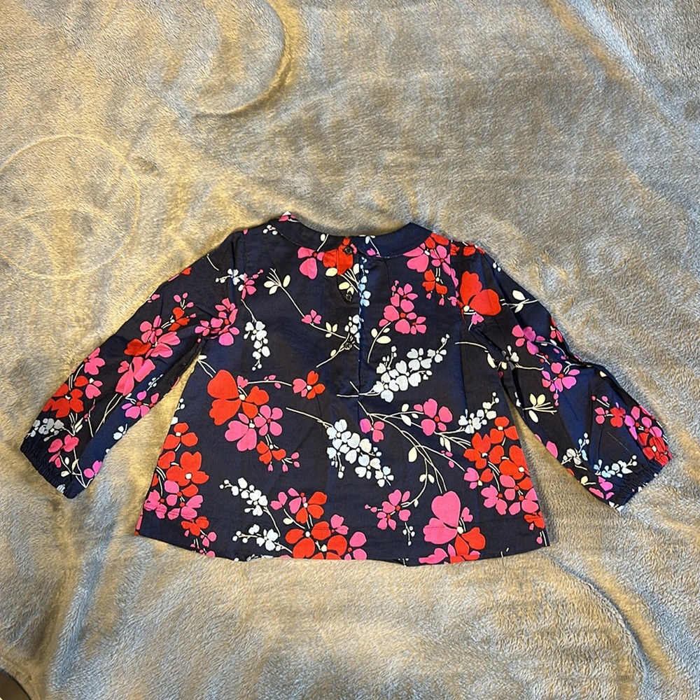 NWT Baby Gap blouse Size 18-24m  Dark Blue with Pink/ Red Flowers - Picture 2 of 6